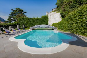 Pool - VILLA ULIVI -LAGLIO- (Laglio)
