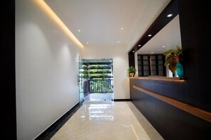 Interior - 7 The Business Hotel (Aluva)