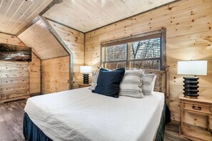 4 bedrooms, WiFi, bed sheets
