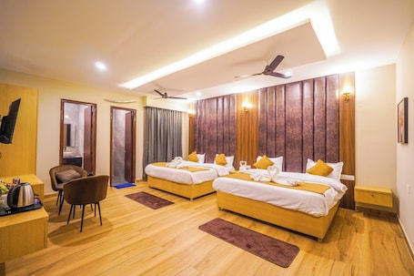 Deluxe Room | Free WiFi. Hotel American Inn