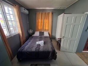 3 Schlafzimmer, Bügeleisen/Bügelbrett, kostenloses WLAN, Bettwäsche