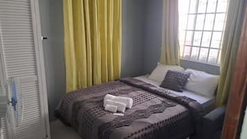 3 Schlafzimmer, Bügeleisen/Bügelbrett, kostenloses WLAN, Bettwäsche