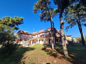 Comfort Apartment, 3 Bedrooms | Exterior - Pleasant Apartment in Rosolina Mare (Rosolina)