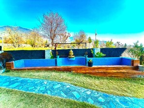 Property grounds - The Billing Health Resort (Baijnath)