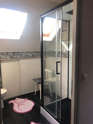 Interior - Vrbo Property (Touques)