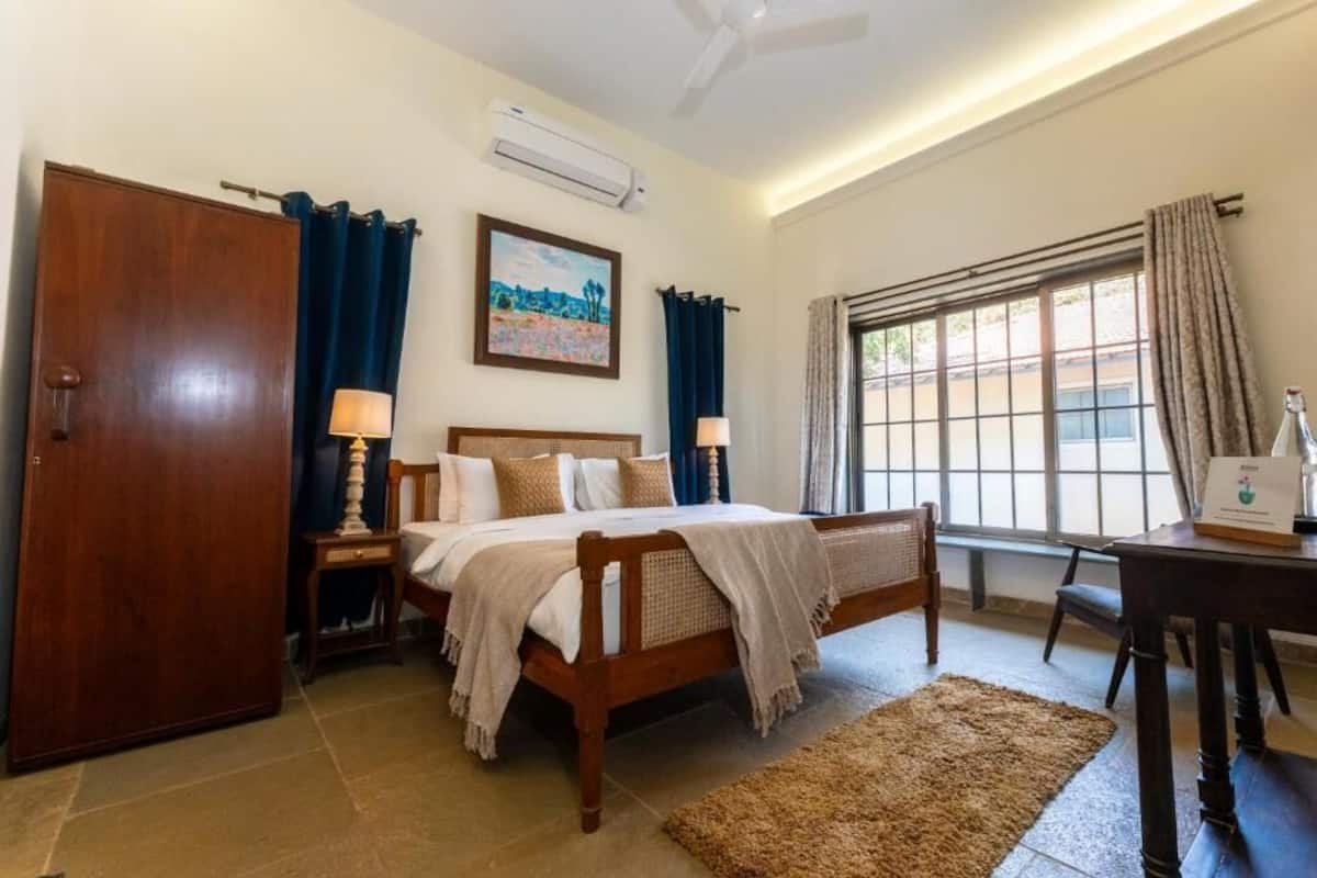 Biệt thự Deluxe, ban công, quang cảnh hồ bơi