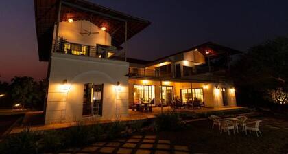 ELIVAAS Casa Mocha Exquisite 5BHK Villa