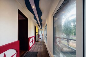 Interior - Layanila-Houseboats-Rooms-Alappuzha (Alappuzha)