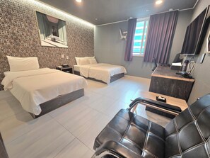 ห้องทวิน