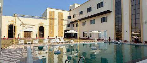 Executive Double Room, Pool View | Pool