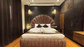 Presidential Studio Suite, City View