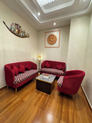 Suite monolocale Presidenziale, vista città | Interni