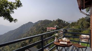 Familienzimmer, Balkon, Bergblick | Balkon