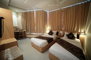 Deluxe Double or Twin Room, 1 Double Bed, City View - Hotel Vagmi (Varanasi)