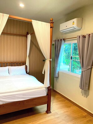 Room - A House near Mahidol Salaya (Tambon Salaya)