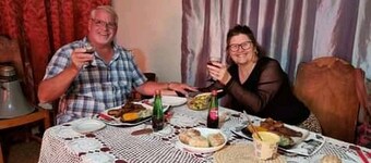 Hollywood Lodge & Green Jewel Adventures