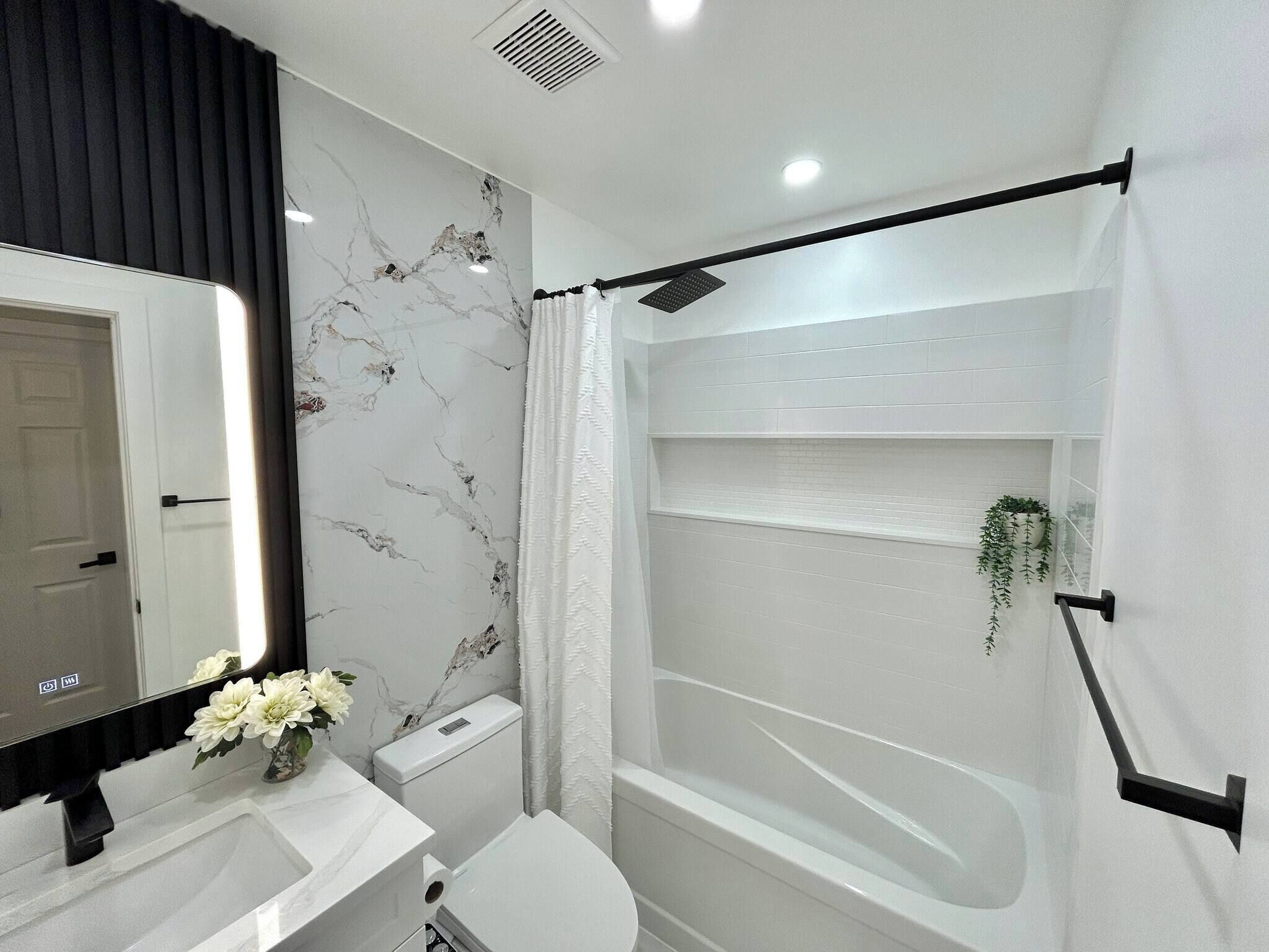 Shower, towels