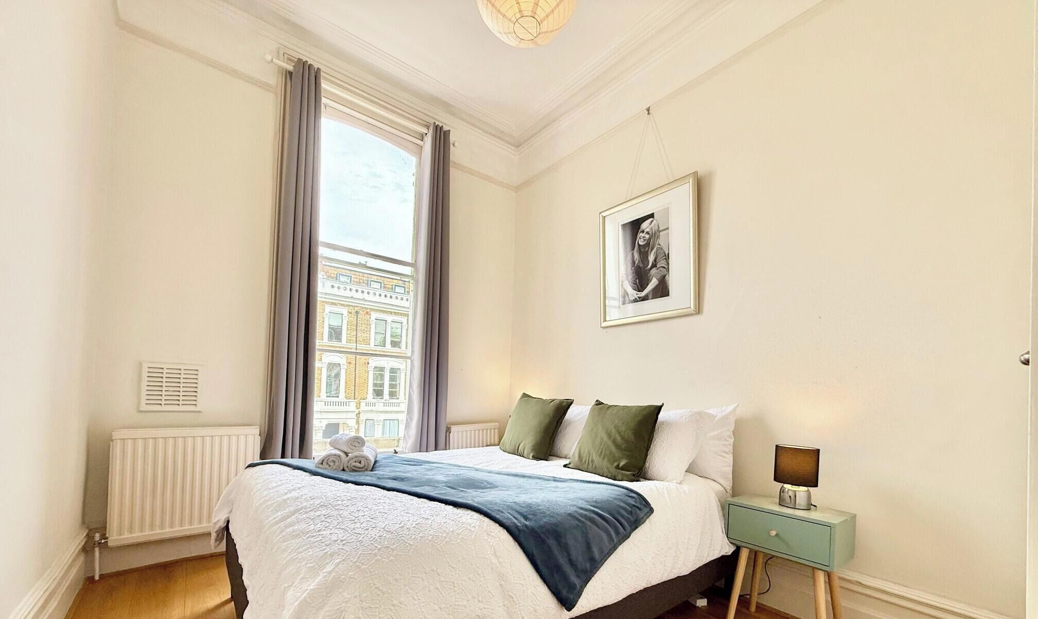2 bedrooms