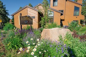 Exterior detail - Wildflower 60: Nice, Centrally Located (Mammoth Lakes)