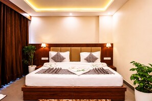 Room - SUNBURRY HOTEL TAPOVAN RISHIKESH (Rishikesh)