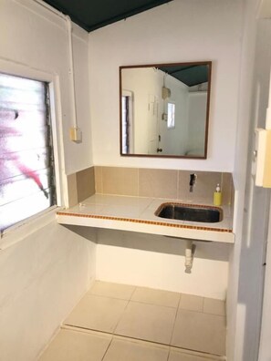 Bathroom - Rumah Tepi Istana (Kuala Terengganu)