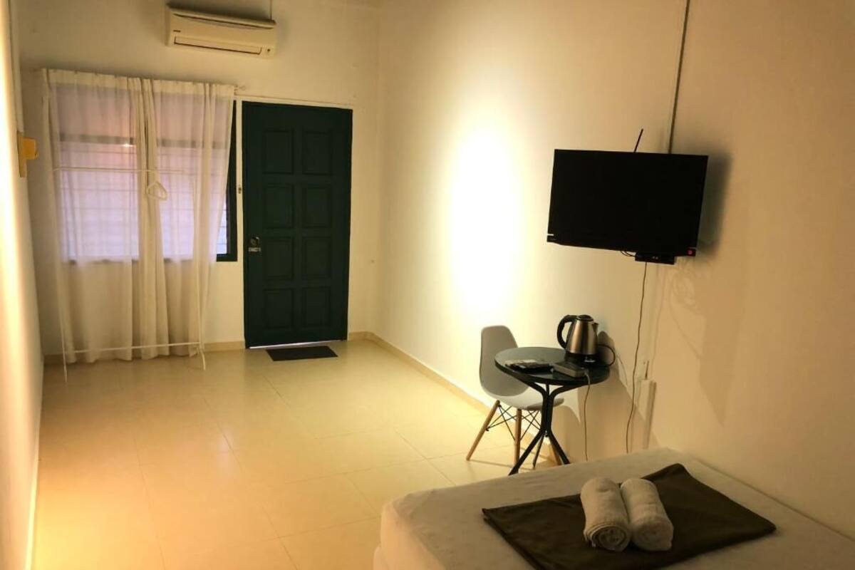 Double Room, Non Smoking, Private Bathroom