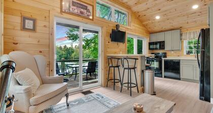 Cast & Relax! Little Blue Cabin on Wadleigh Pond