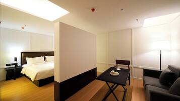 Comfort Double Room, City View