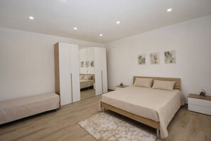2 chambres, lit parapluie, Wi-Fi gratuit