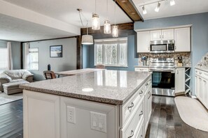 Fridge, microwave, stovetop, dishwasher - Silverthorne Condo w/ Balcony: Hike, Fish & Golf! (Silverthorne)