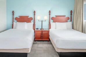 Room - Scenic Beach Retreat | 3 Spacious Rooms near Kanaha Beach Park - 5 Min Drive (Kahului)