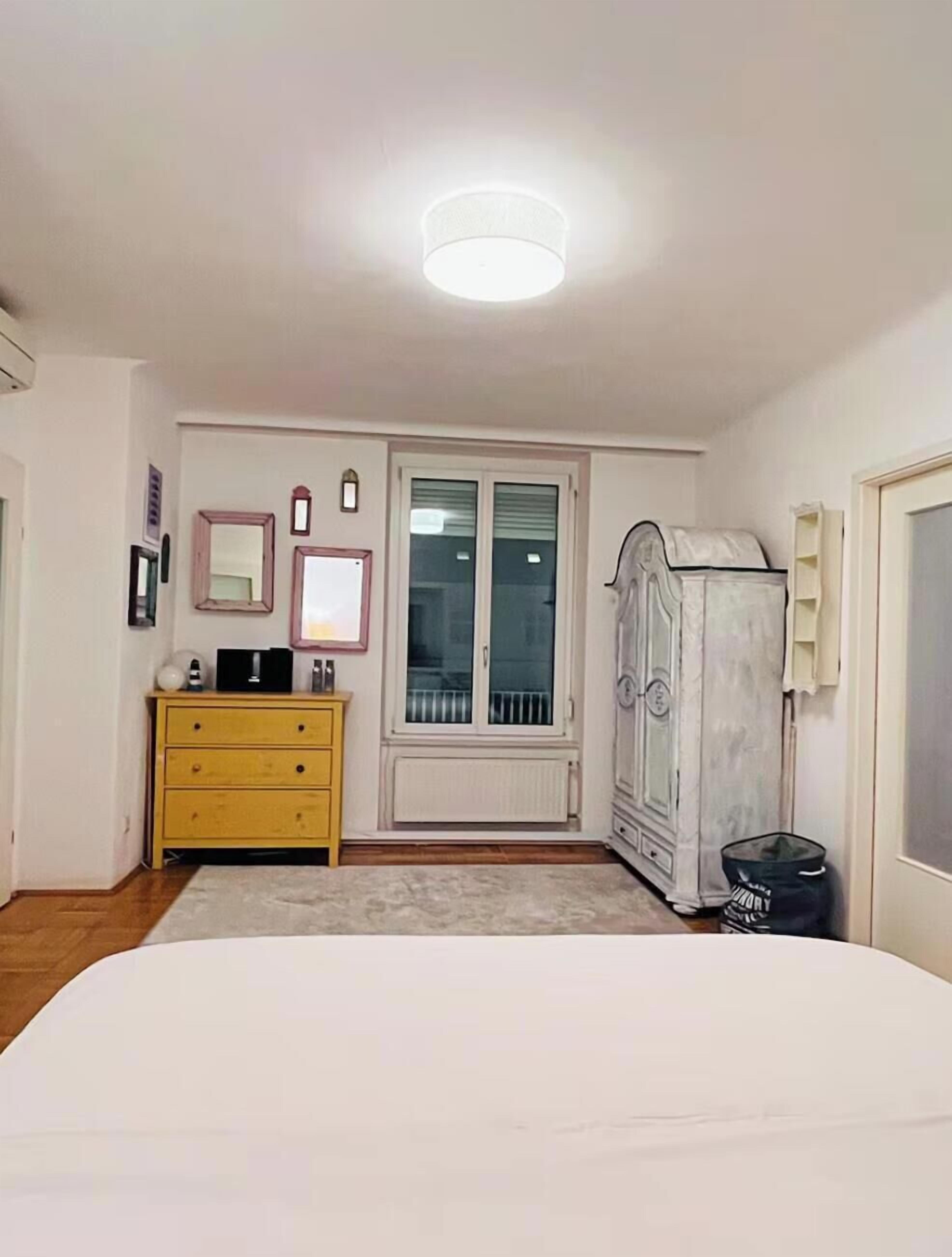 1 Schlafzimmer, Bügeleisen/Bügelbrett, Internetzugang, Bettwäsche