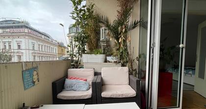 120qm Downtown luxury flat big S-side Balkony