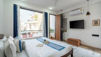 Kamar Double Deluks | Brankas, setrika/meja setrika, dan Wi-Fi gratis