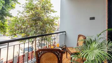 Luxury Villa, Balcony, Courtyard View | Property grounds