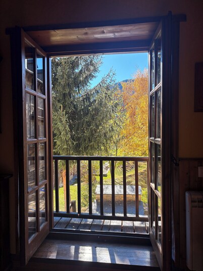 Mountain and fire. The best getaway - Aigüestortes 1