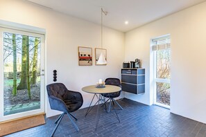 Dining - Haus Ziegelmacher - Lütt - Stylish retreat for two in the middle of nature (Rodenäs)