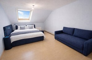 2 bedrooms, free WiFi, bed sheets - Rheinperle I directly on the High Rhine I seeglueck (Büsingen am Hochrhein)