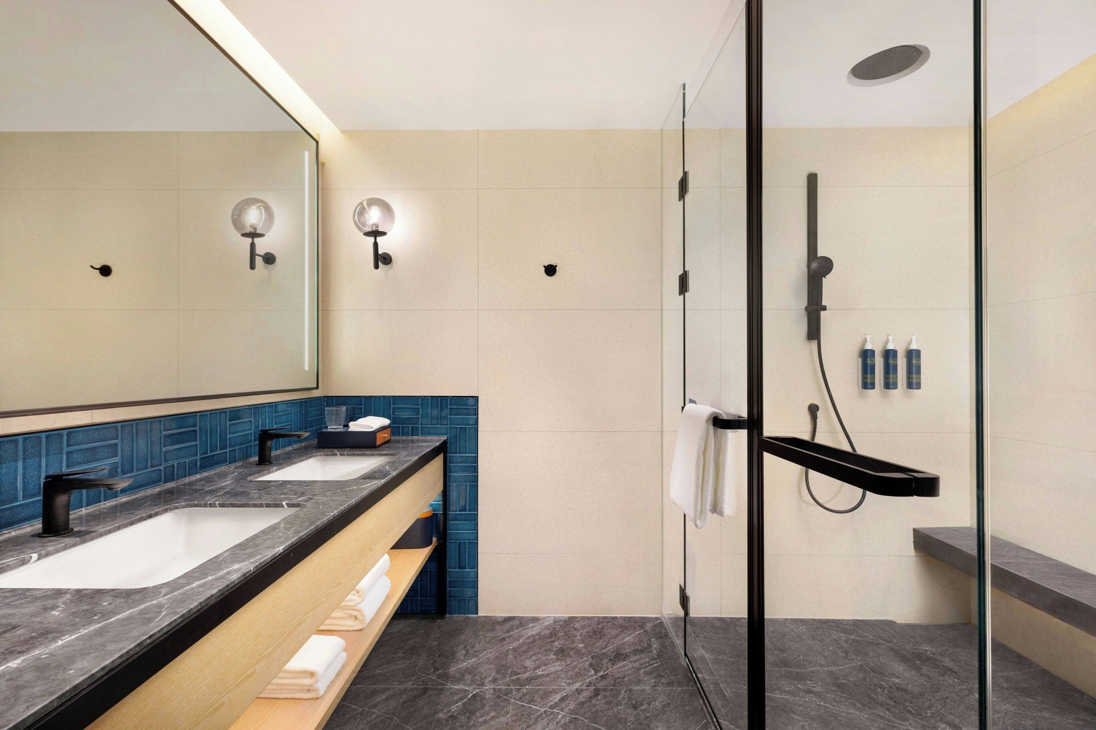 Suite Premium, 1 letto king, vista città | Bagno