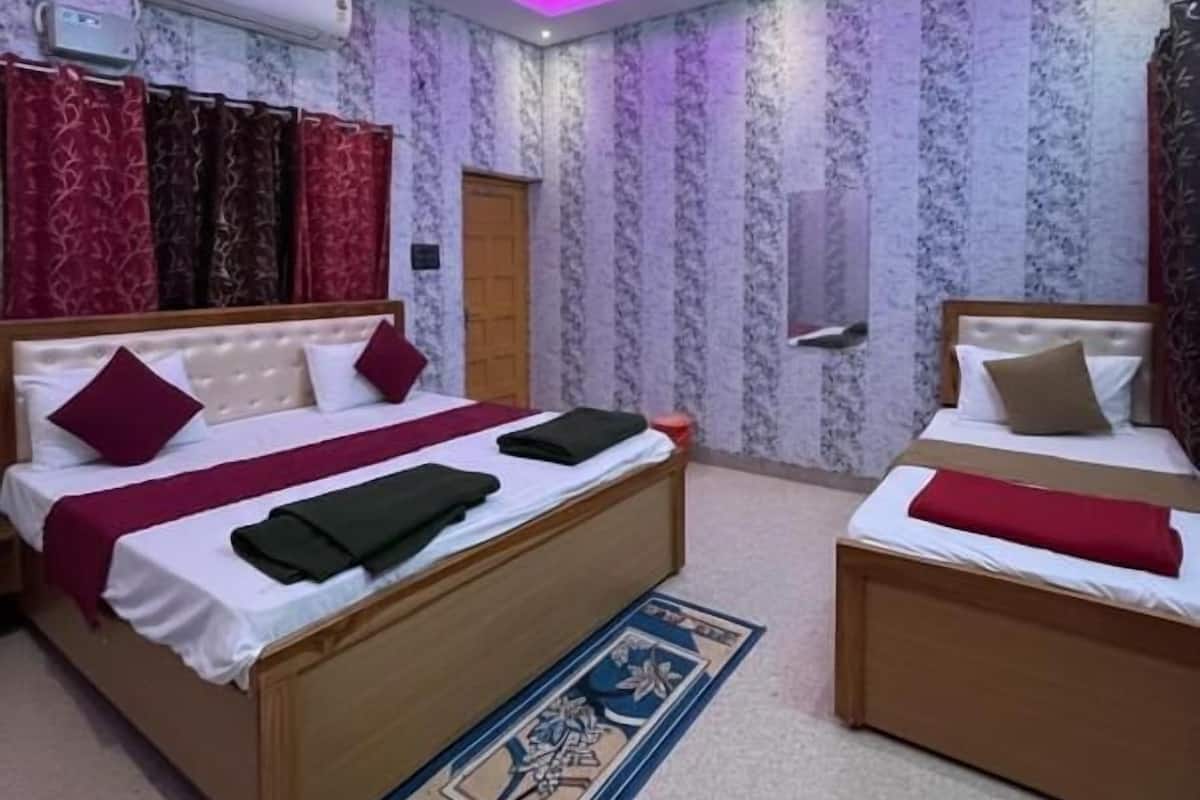 Deluxe Triple Room