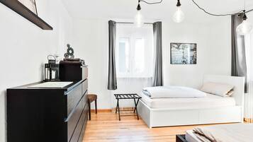 2 Schlafzimmer, Zimmersafe, Bügeleisen/Bügelbrett, Reisekinderbett