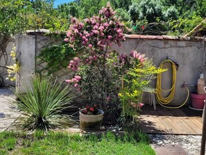 Property grounds - Vrbo Property (Barjols)