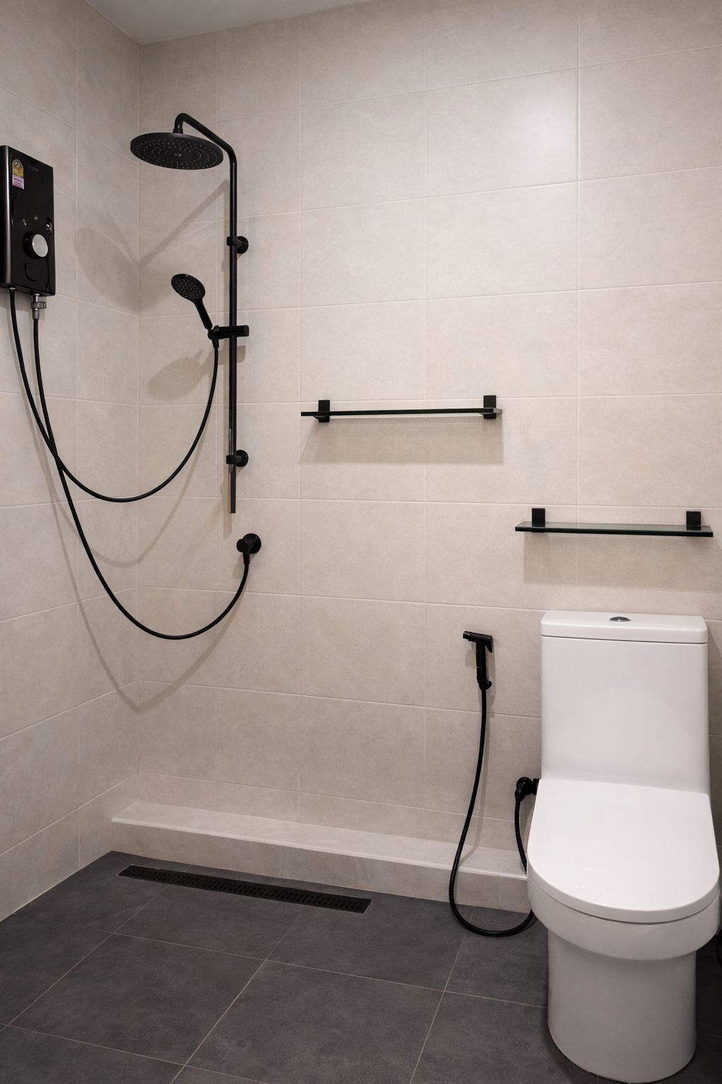 Estudio clásico, vistas a la ciudad | Baño