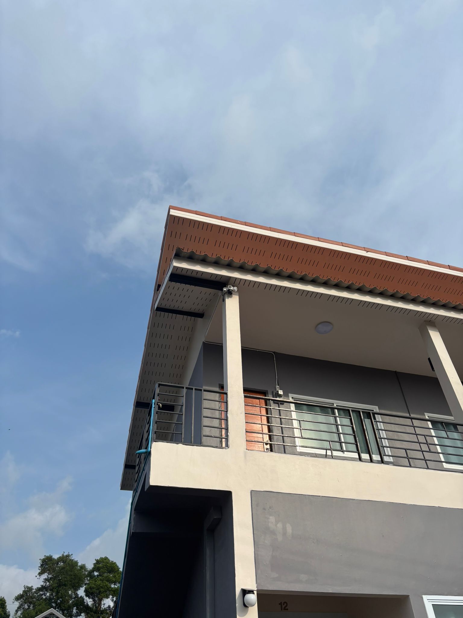 Classic Studio, Hill View | Exterior detail