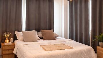 Classic Studio, City View