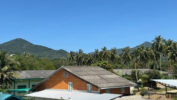 Classic Studio, Hill View | Exterior