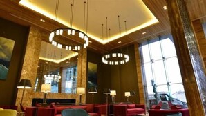 Ảnh chưa phân loại, 4 trong số 32 ảnh, nút