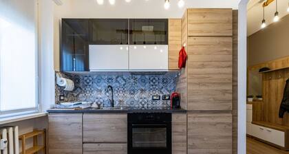 Casa Giada - Downtown Arona - 500 m from the lake - WiFi - By Guestaly