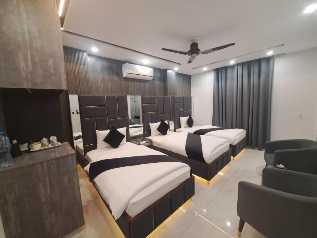 Deluxe-Dreibettzimmer