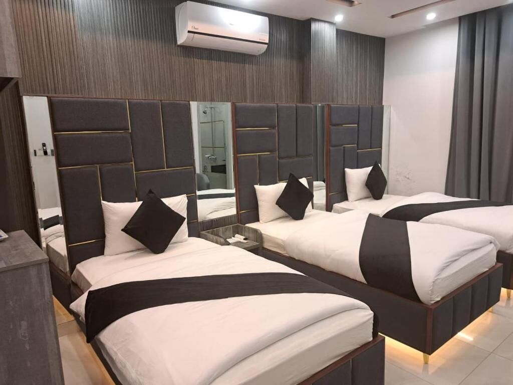 Deluxe-Dreibettzimmer